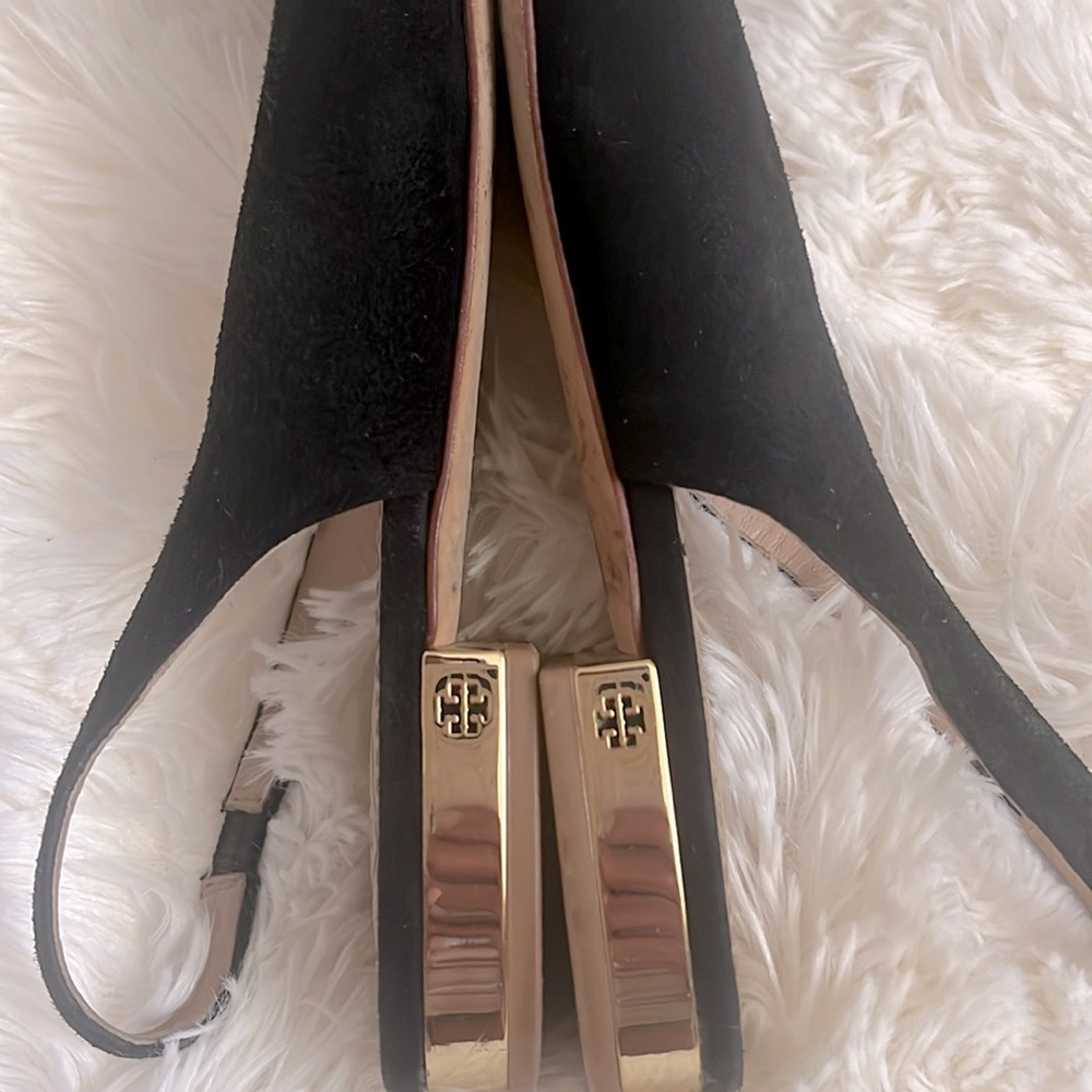 Tory Burch suede pointed toe flats - Picture 6 of 9